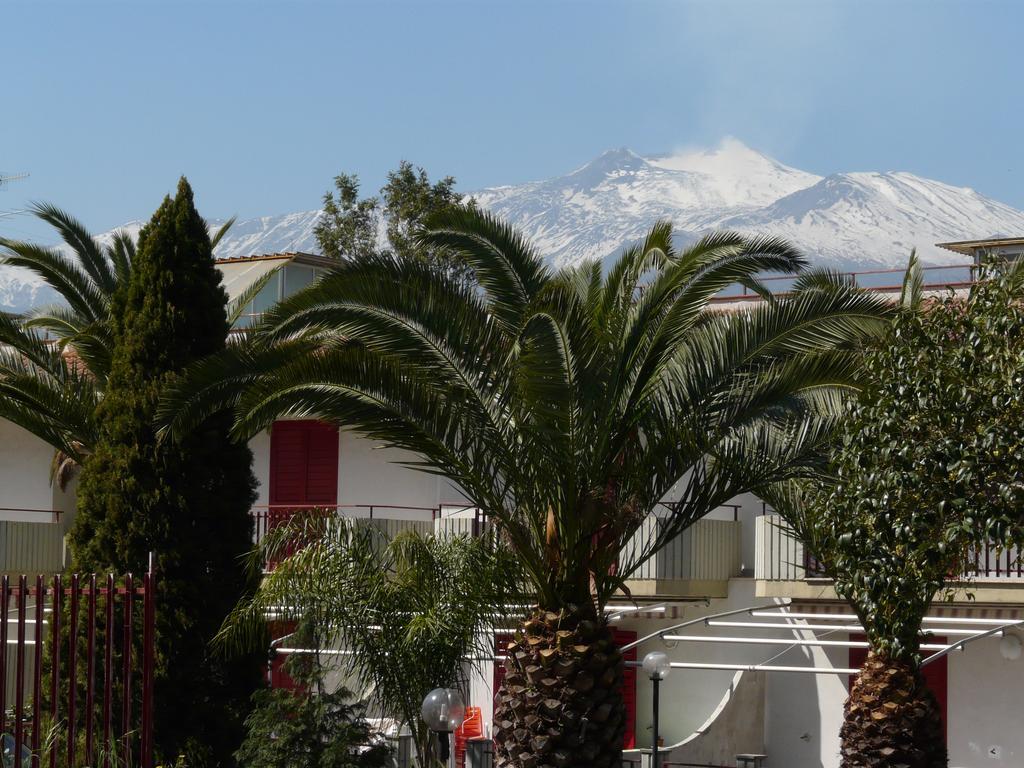 Vila La Casa Al Mare Fondachello  Exteriér fotografie